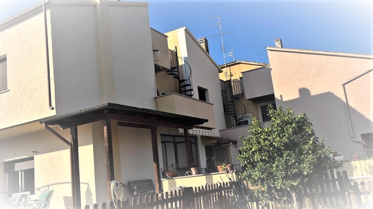 Appartamento Mileva House 奇维塔韦基亚 外观 照片